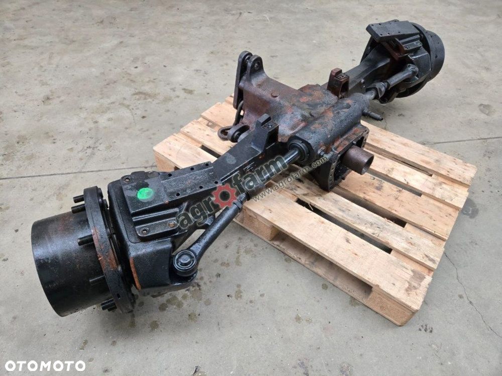 Przedni most John Deere 6800, 6900, 6810, 6910 - 3