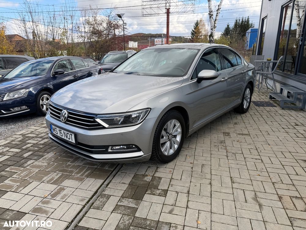 Volkswagen Passat 2.0 TDI DSG Comfortline - 2