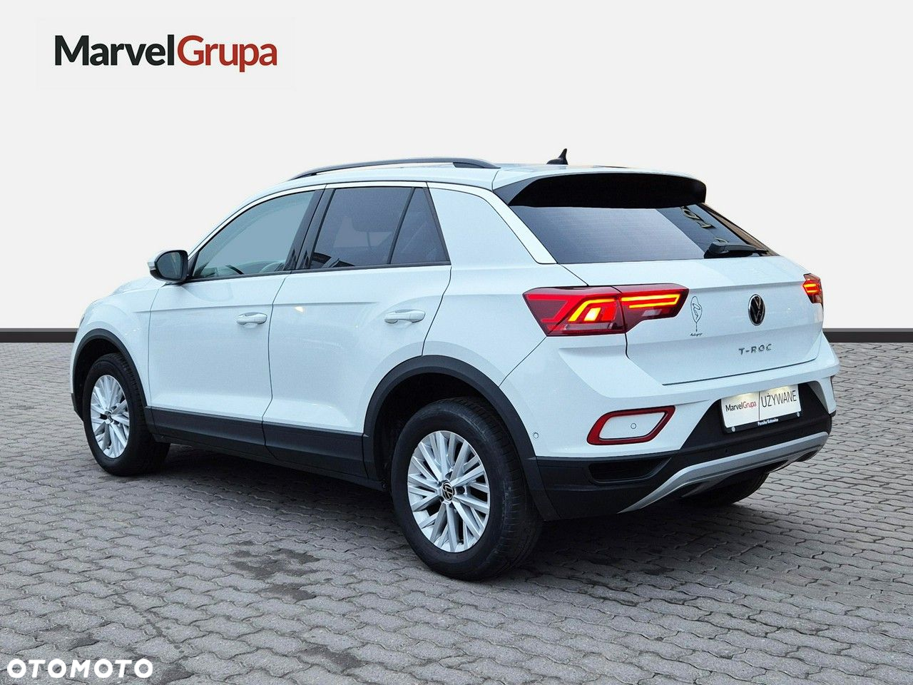 Volkswagen T-Roc - 3