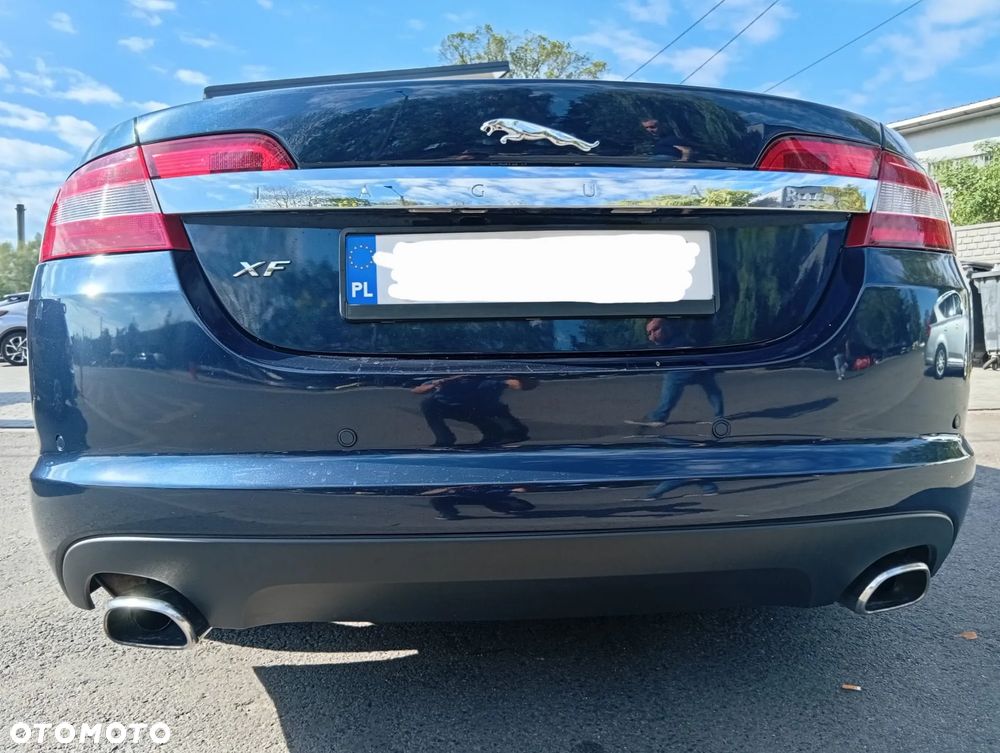 Jaguar XF 3.0 V6 Premium Luxury - 7