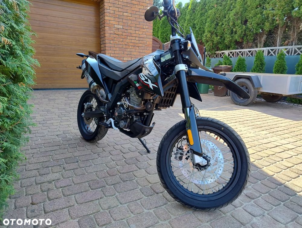 Aprilia SX - 4