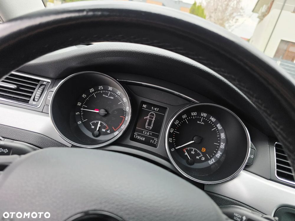 Skoda Superb 1.6 TDI Platinum - 31