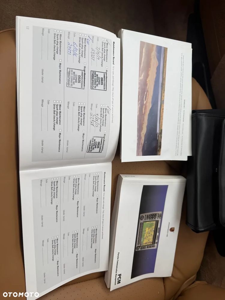 Porsche 911 Carrera - 22