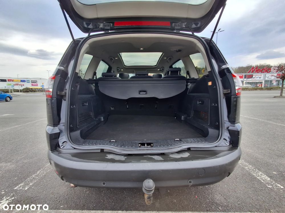 Ford S-Max 2.0 TDCi DPF Titanium X - 21