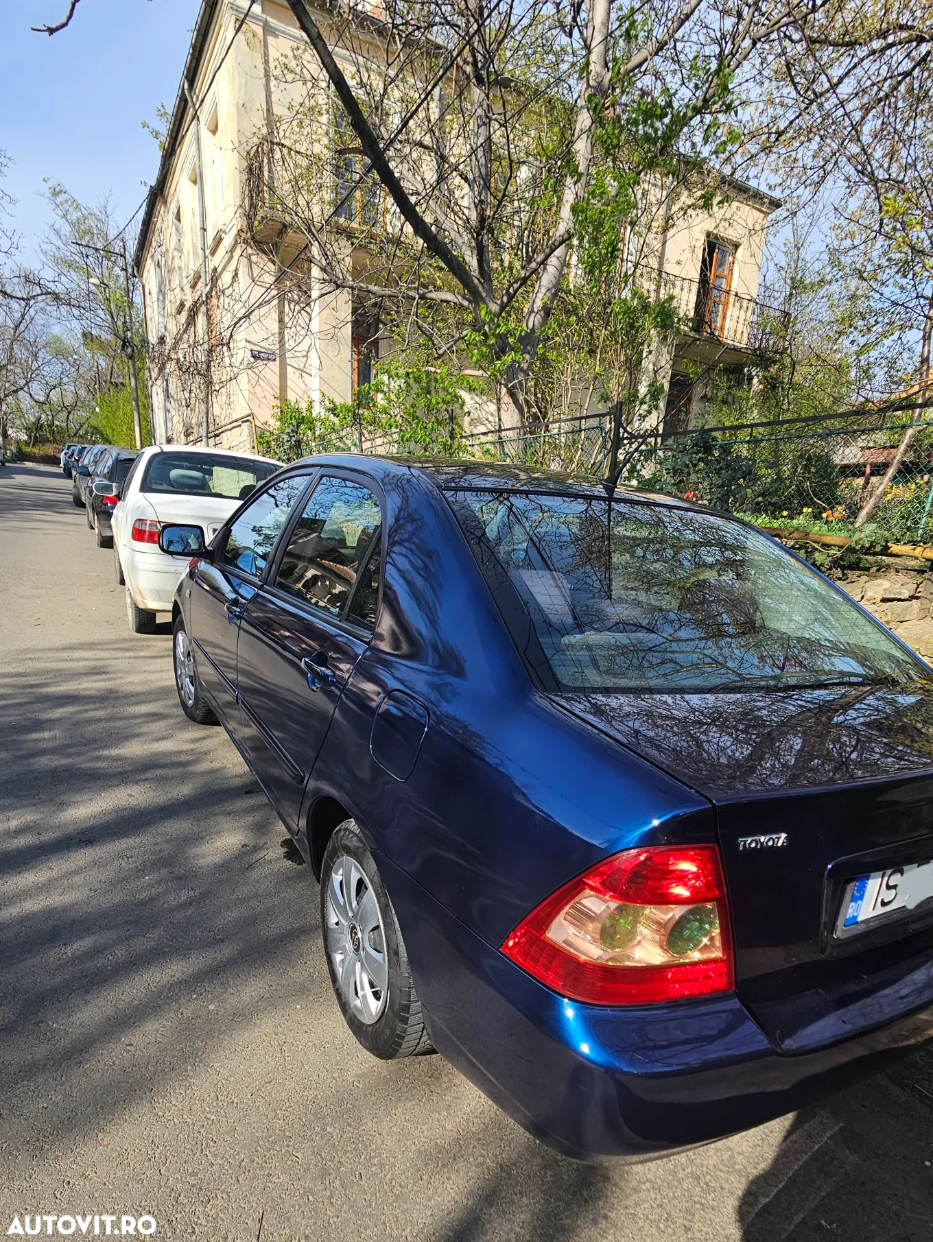 Toyota Corolla 1.4 Sdn. Terra - 4