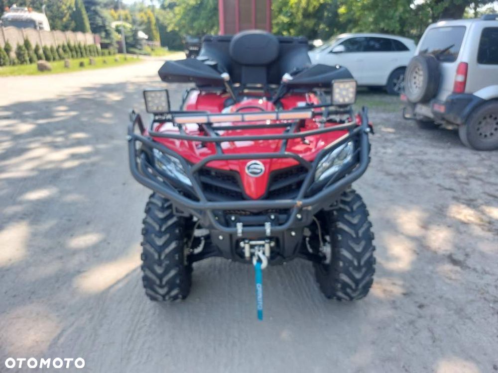 CFMoto CForce - 8
