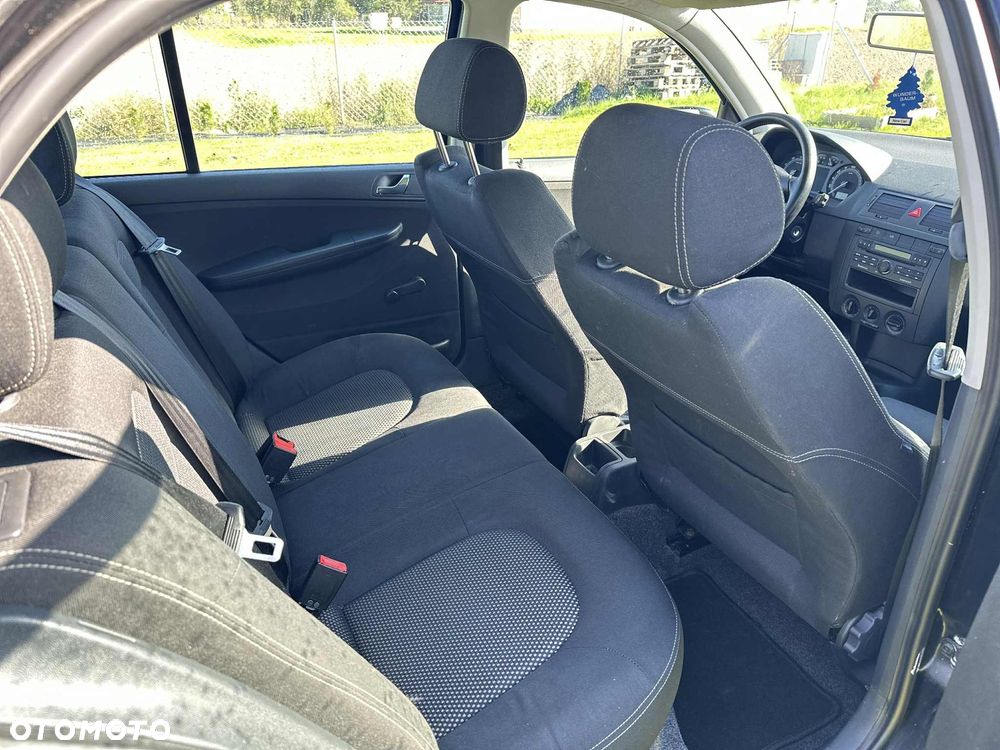 Skoda Fabia - 12