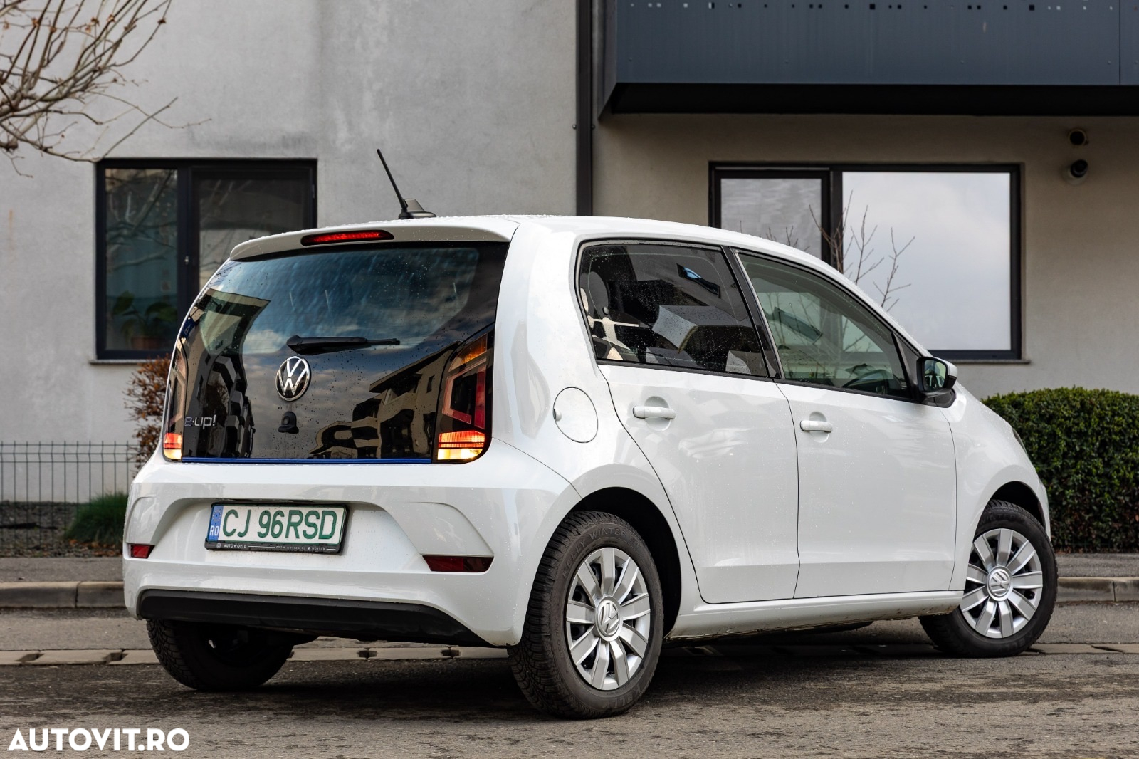 Volkswagen up! e-up! 32.3 kWh - 3
