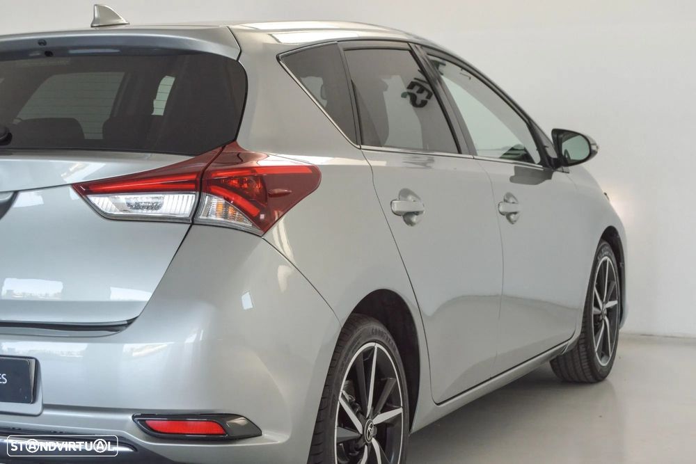 Toyota Auris 1.4 D-4D Comfort - 51