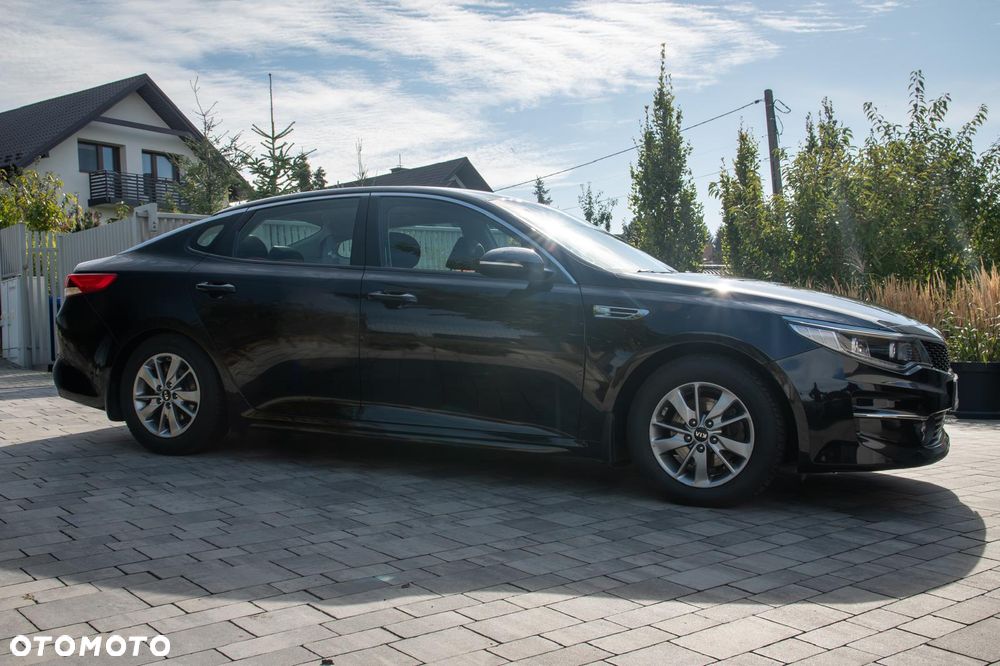 Kia Optima - 13