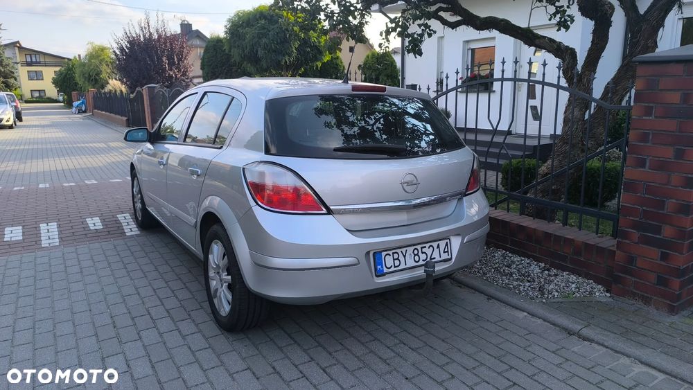 Opel Astra - 10