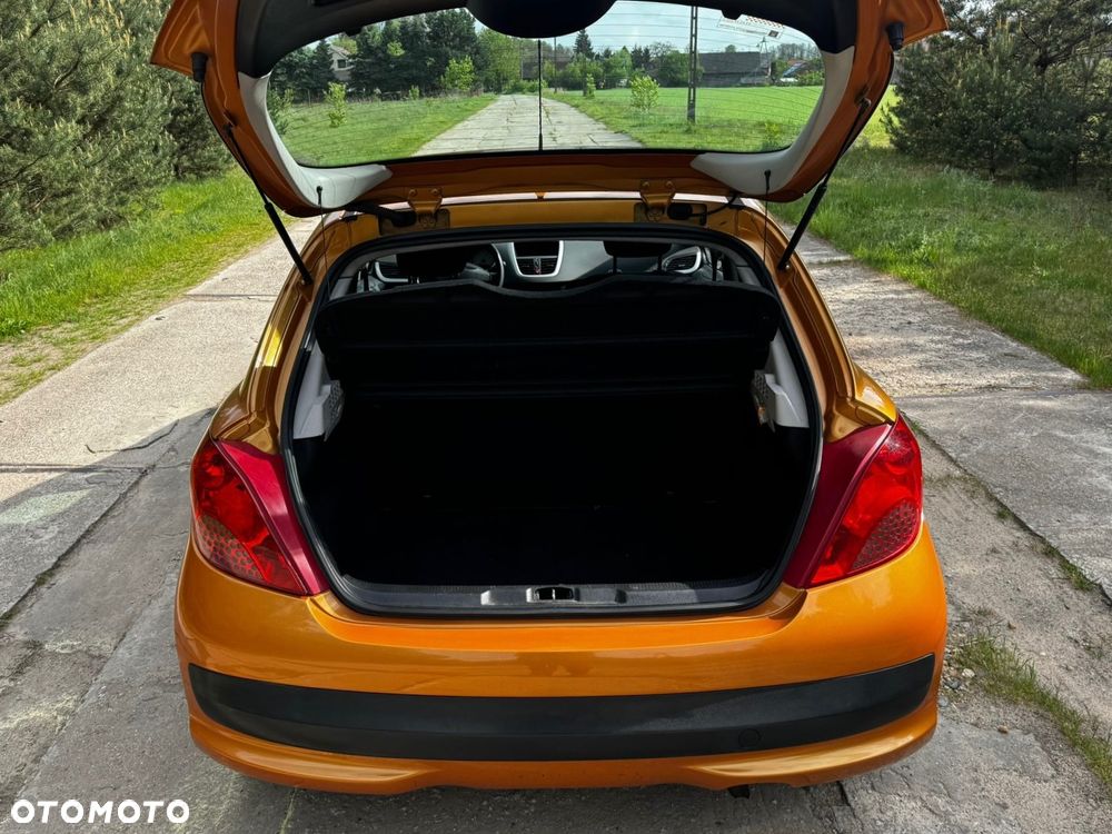 Peugeot 207 1.4 HDi Active - 8