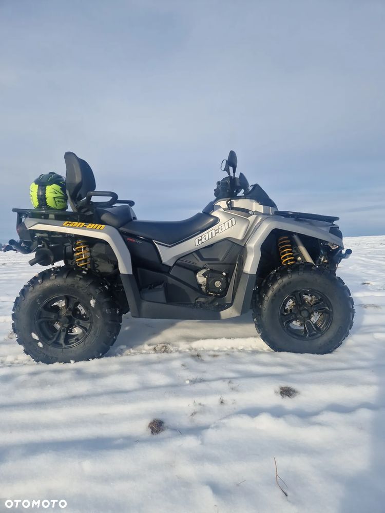 Can-Am Outlander Max - 2