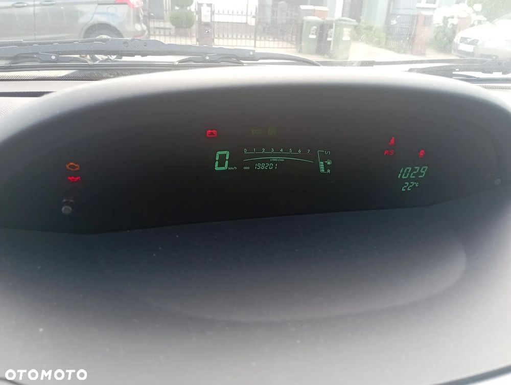 Toyota Yaris 1.33 Luna - 11