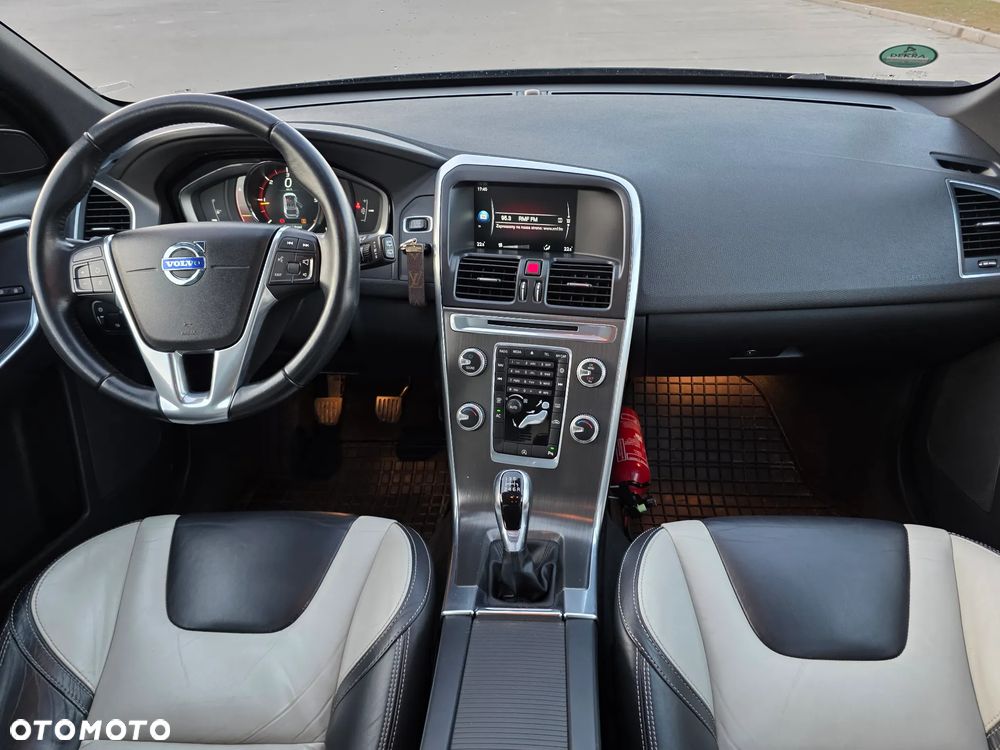 Volvo XC 60 D4 Drive-E Summum - 33
