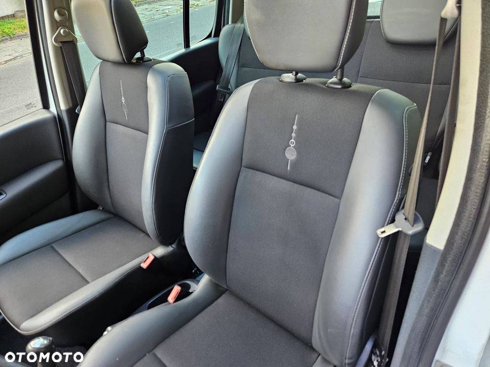 Renault Modus 1.2 16V Night and Day - 21