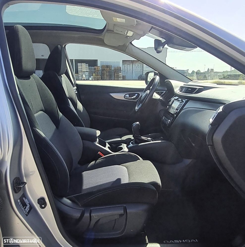 Nissan Qashqai 1.2 DIG-T N-Connecta 18 Xtronic - 12