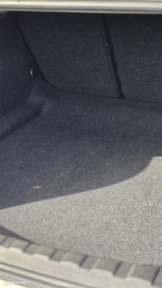 BMW 318 d Pack M Auto - 33