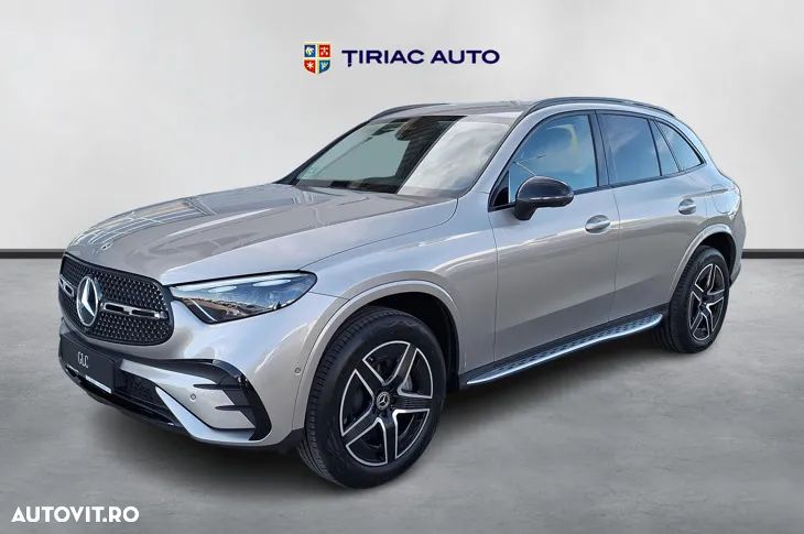 Mercedes-Benz GLC 300 e 4MATIC - 1