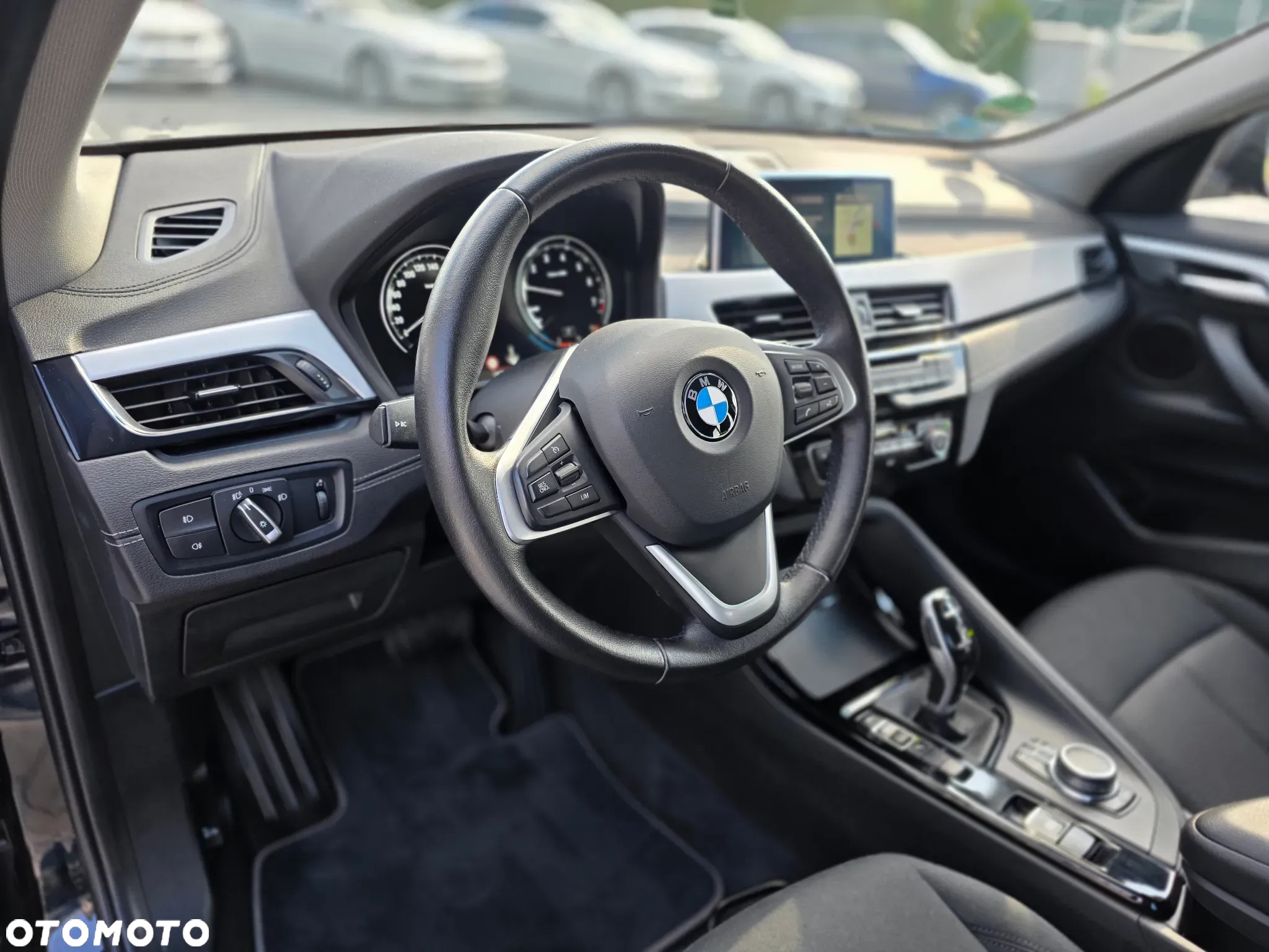BMW X2 sDrive18i GPF Business Edition - 23
