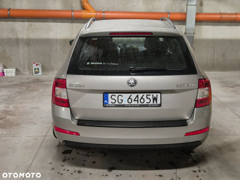 Skoda Octavia 1.2 TSI Ambition - 6