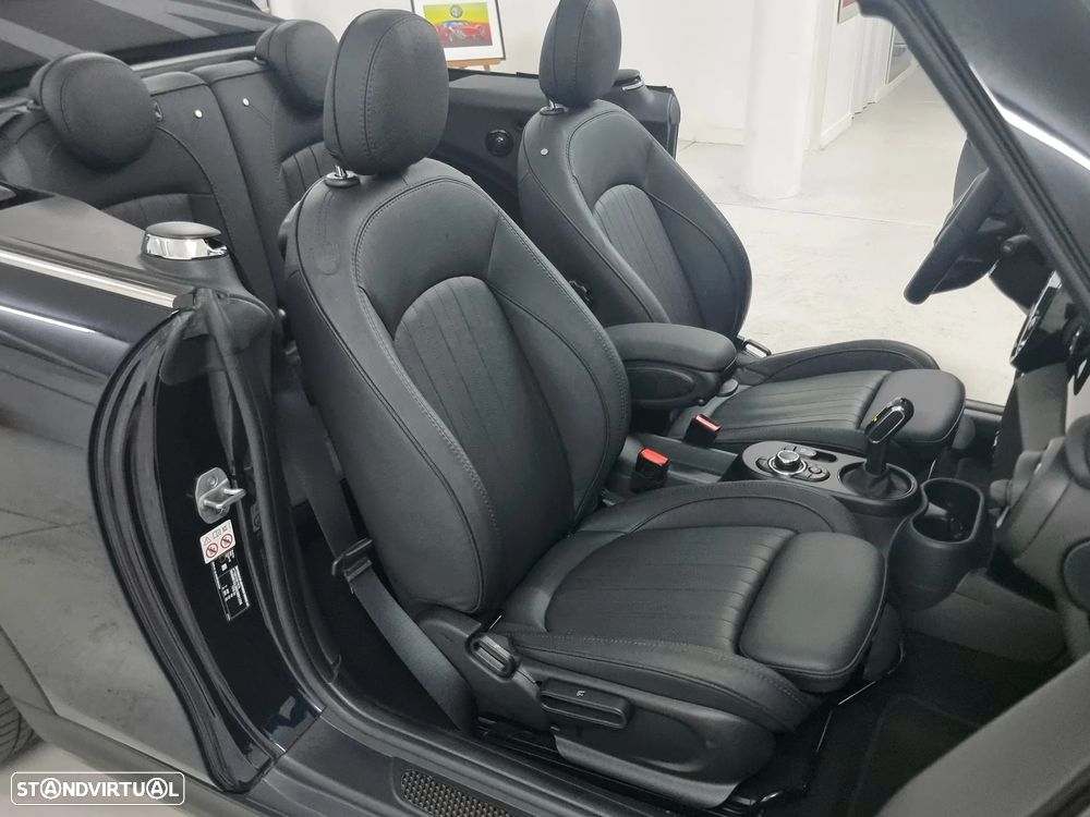 MINI Cabrio Cooper SE - 18