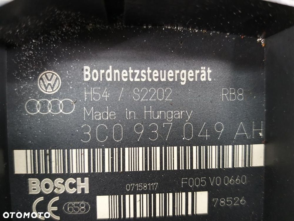 Skrzynka bezpieczników VW Passat B6 2005-2010 BOSCH 3C0937049AH - 3