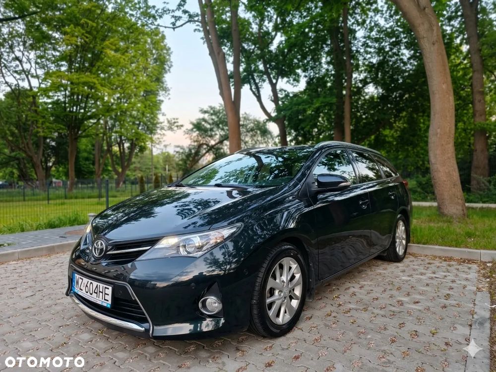 Toyota Auris 1.4 D-4D Premium Comfort - 5