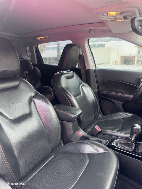 Jeep Compass 2.0 M-Jet Limited Auto - 6