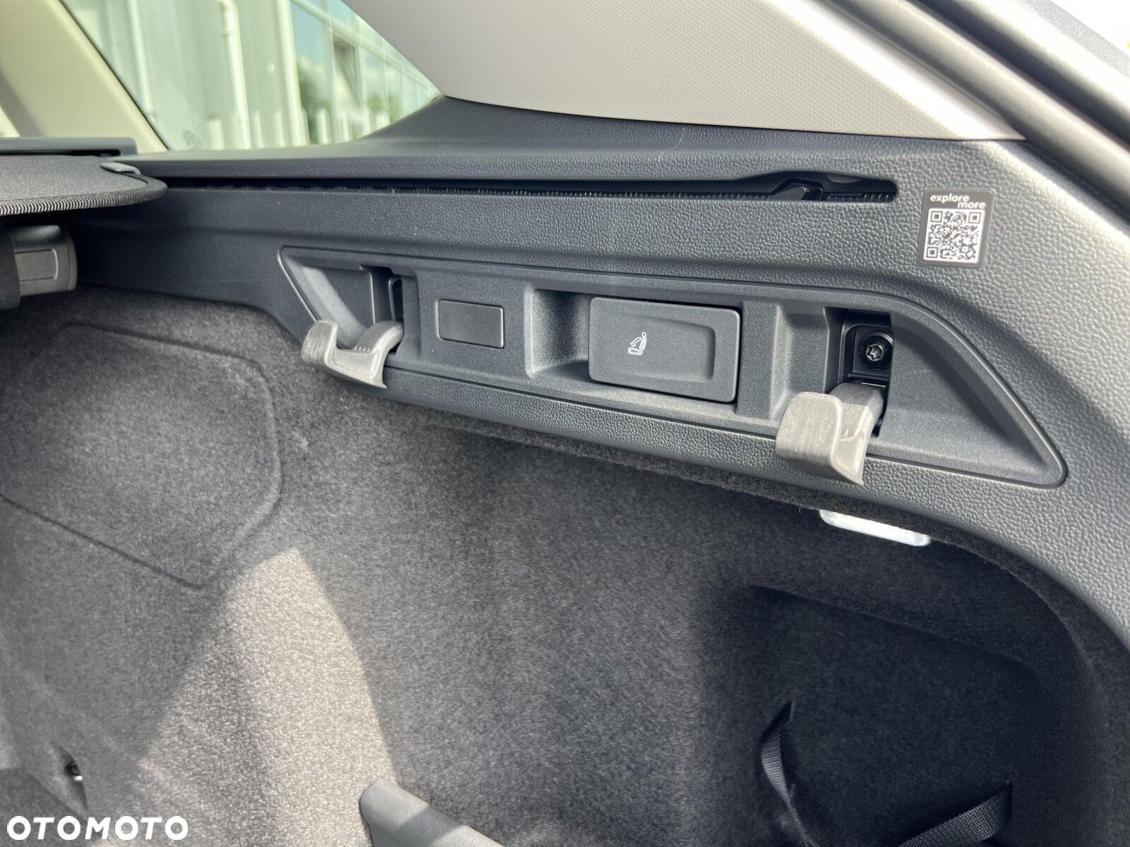 Skoda Superb 2.0 TDI SCR Edition 130 DSG - 38