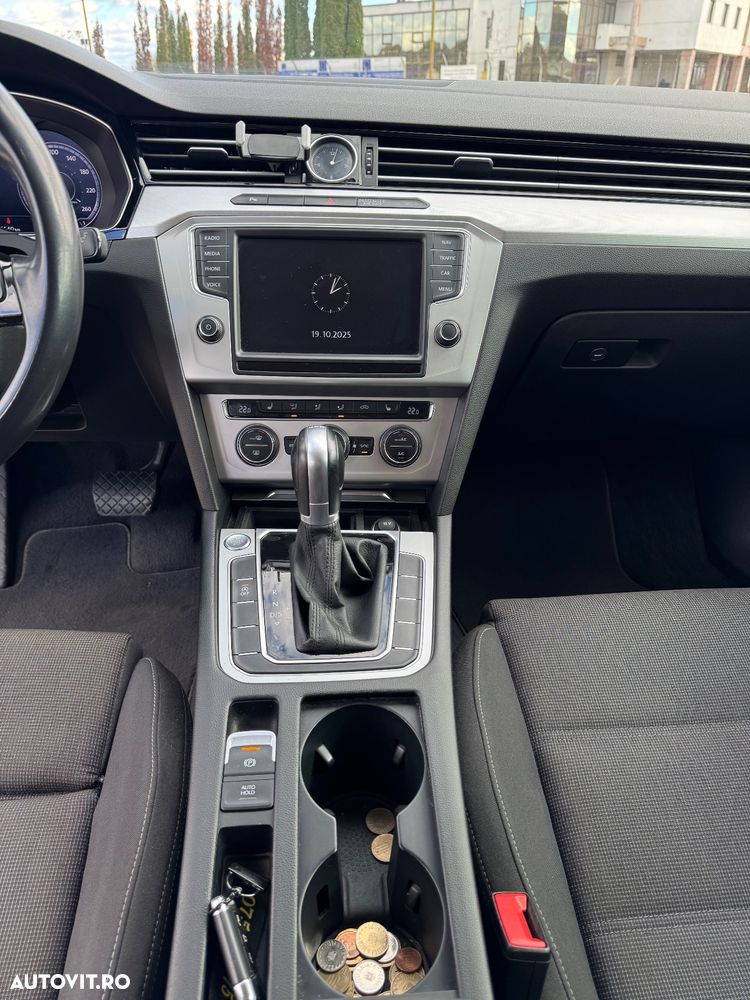 Volkswagen Passat Variant 2.0 TDI DSG Comfortline - 15