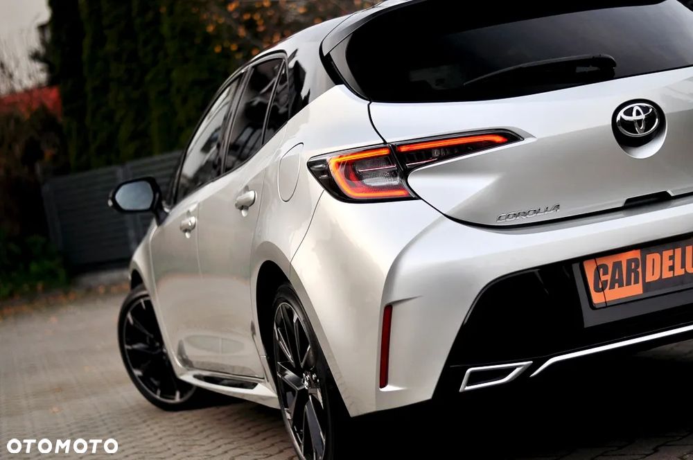 Toyota Corolla 2.0 Hybrid GR Sport - 19