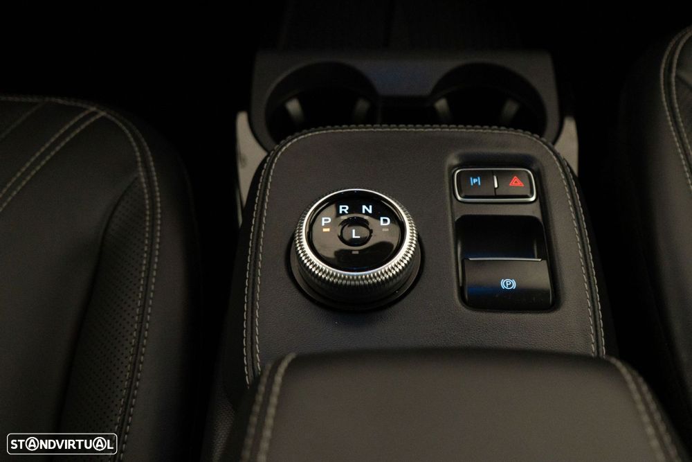 Ford Mustang Mach-E Standard - 28