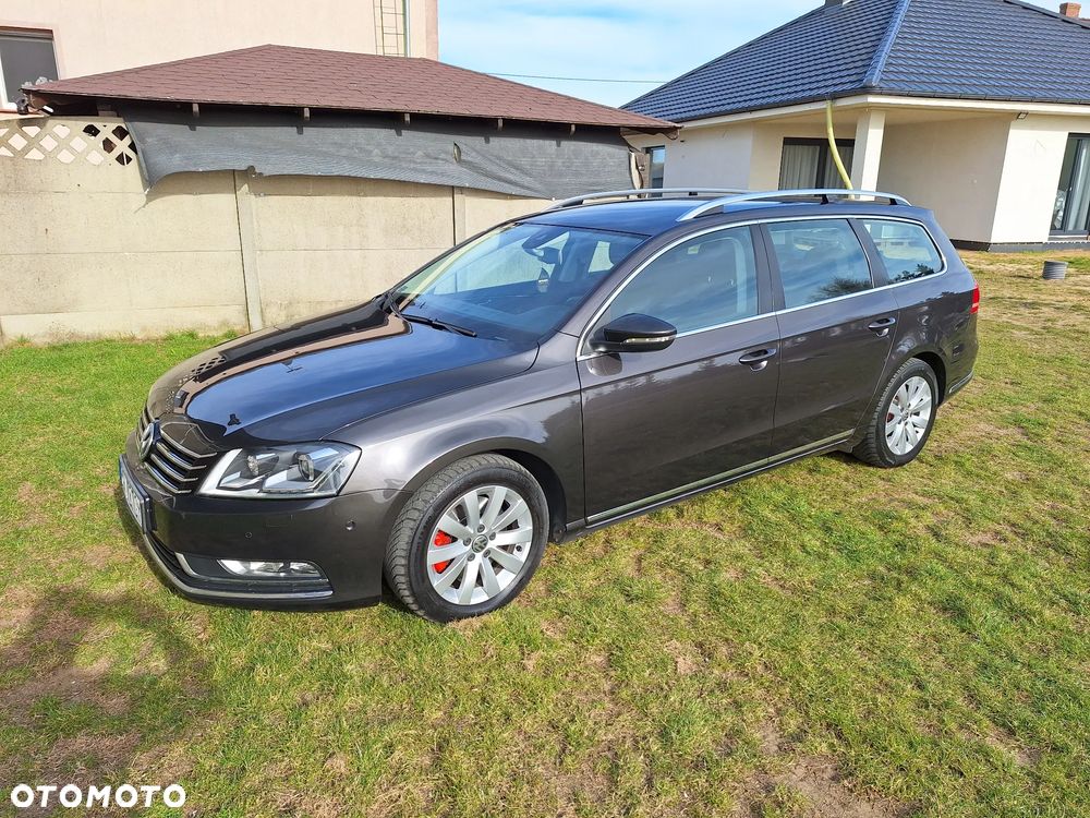 Volkswagen Passat 2.0 TDI DSG BlueMotion Technology Comfortline - 1
