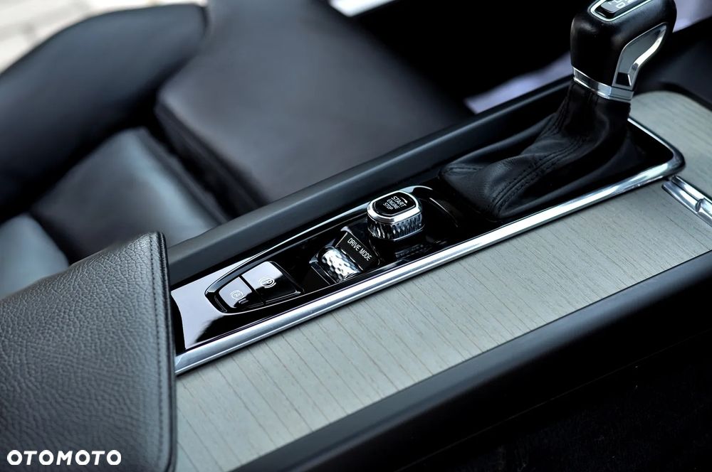 Volvo V60 D3 Inscription - 33