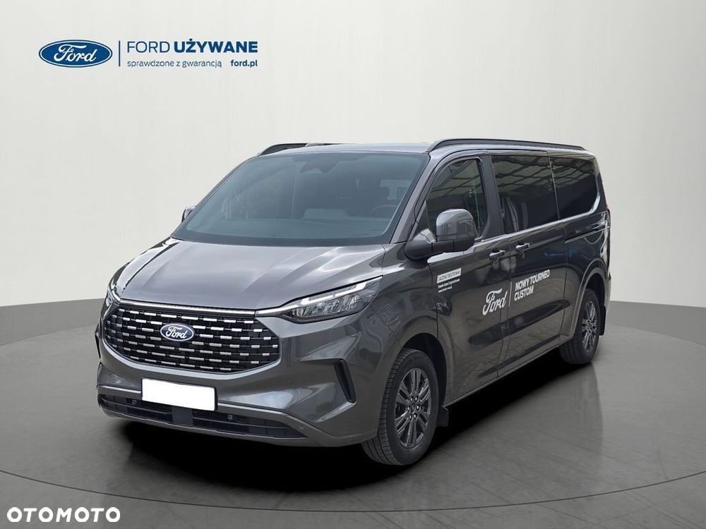 Ford Tourneo Custom - 1