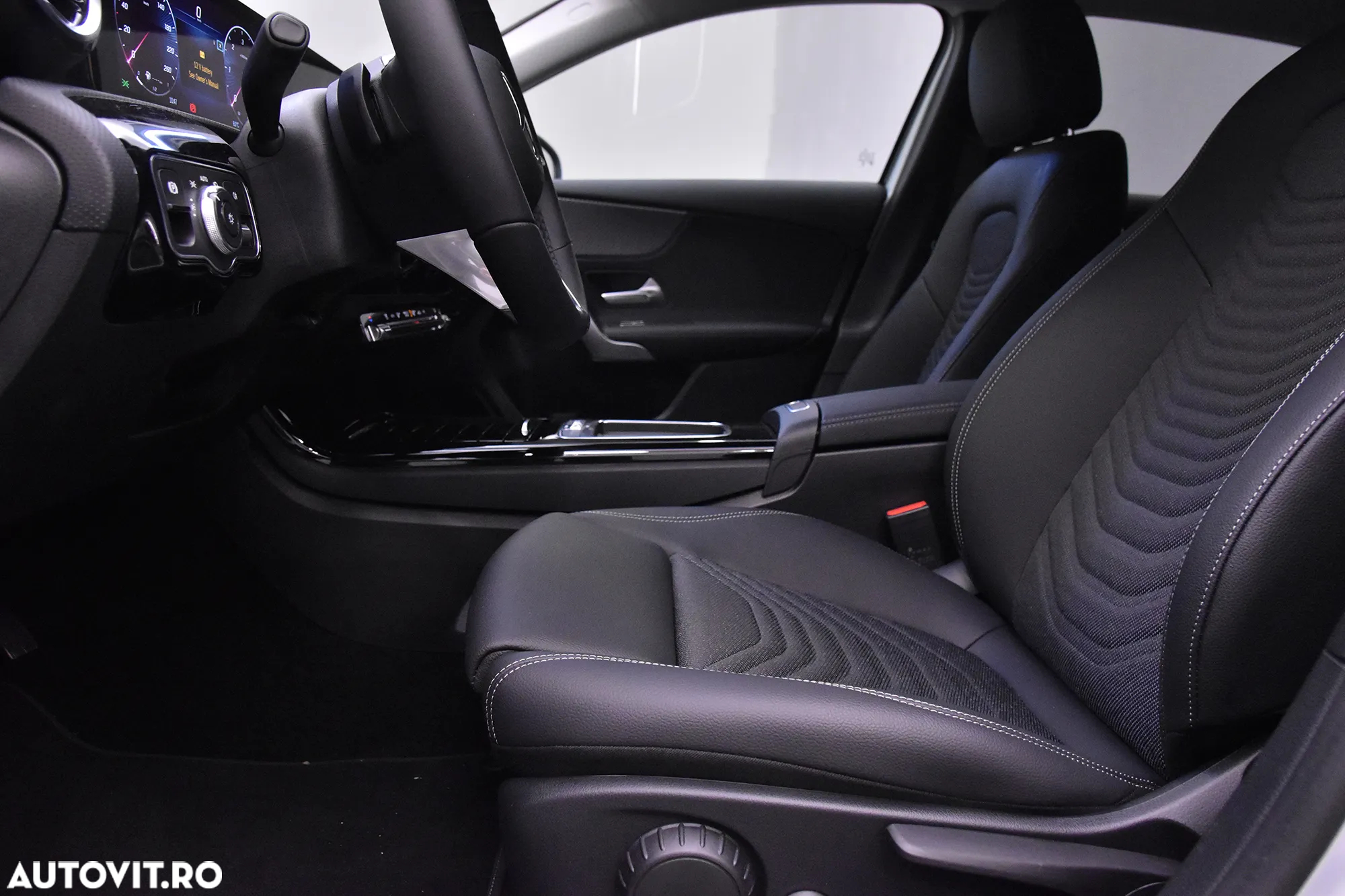 Mercedes-Benz A 180 d 8G-DCT Advanced Progressive - 25