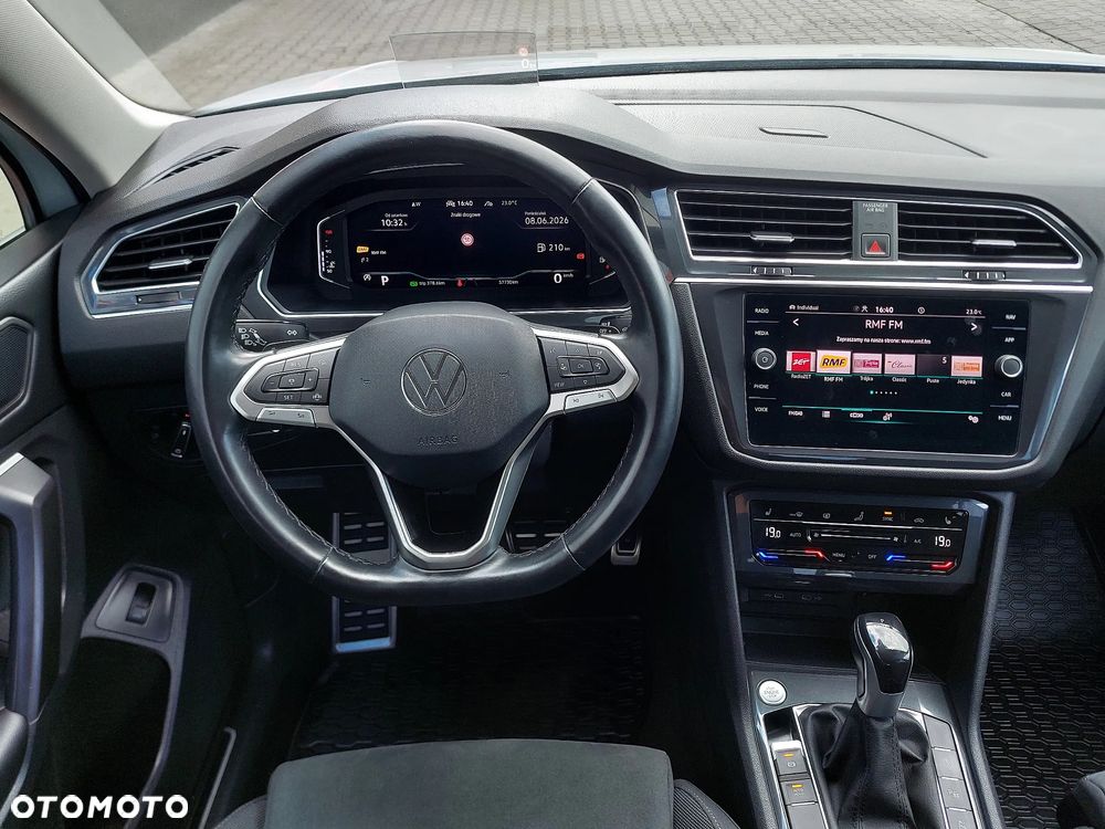 Volkswagen Tiguan - 25
