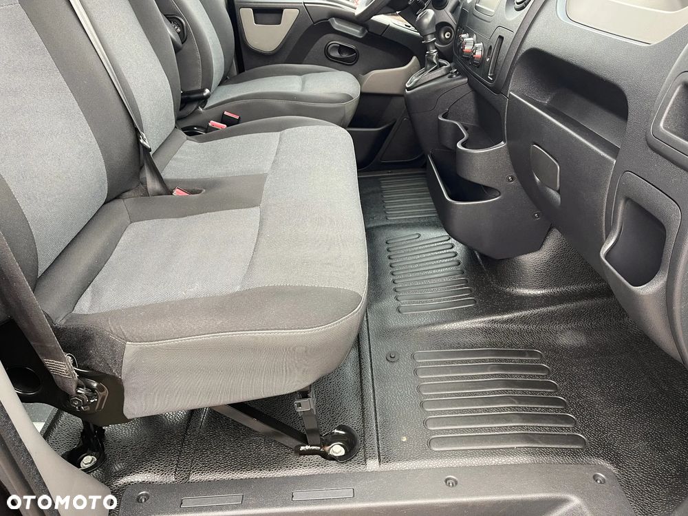 Renault Master Brygadówka Doka L2H2 - 21