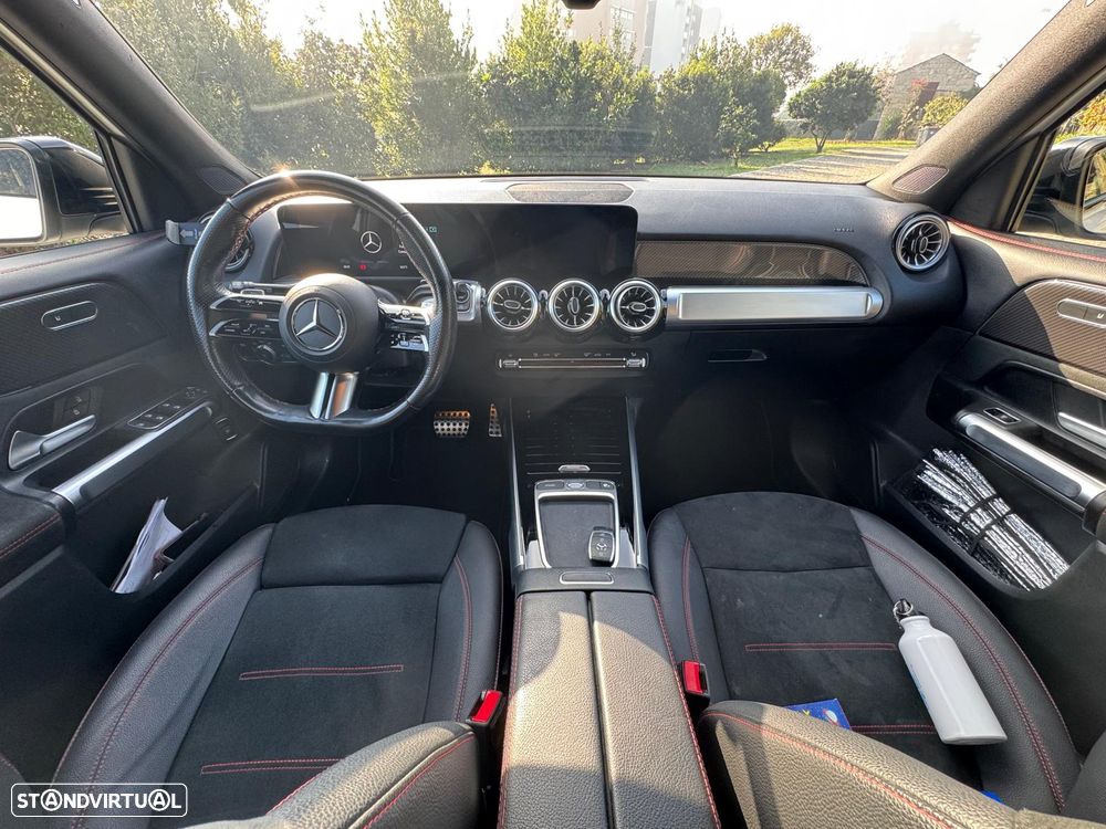 Mercedes-Benz GLB 200 d AMG Line - 12