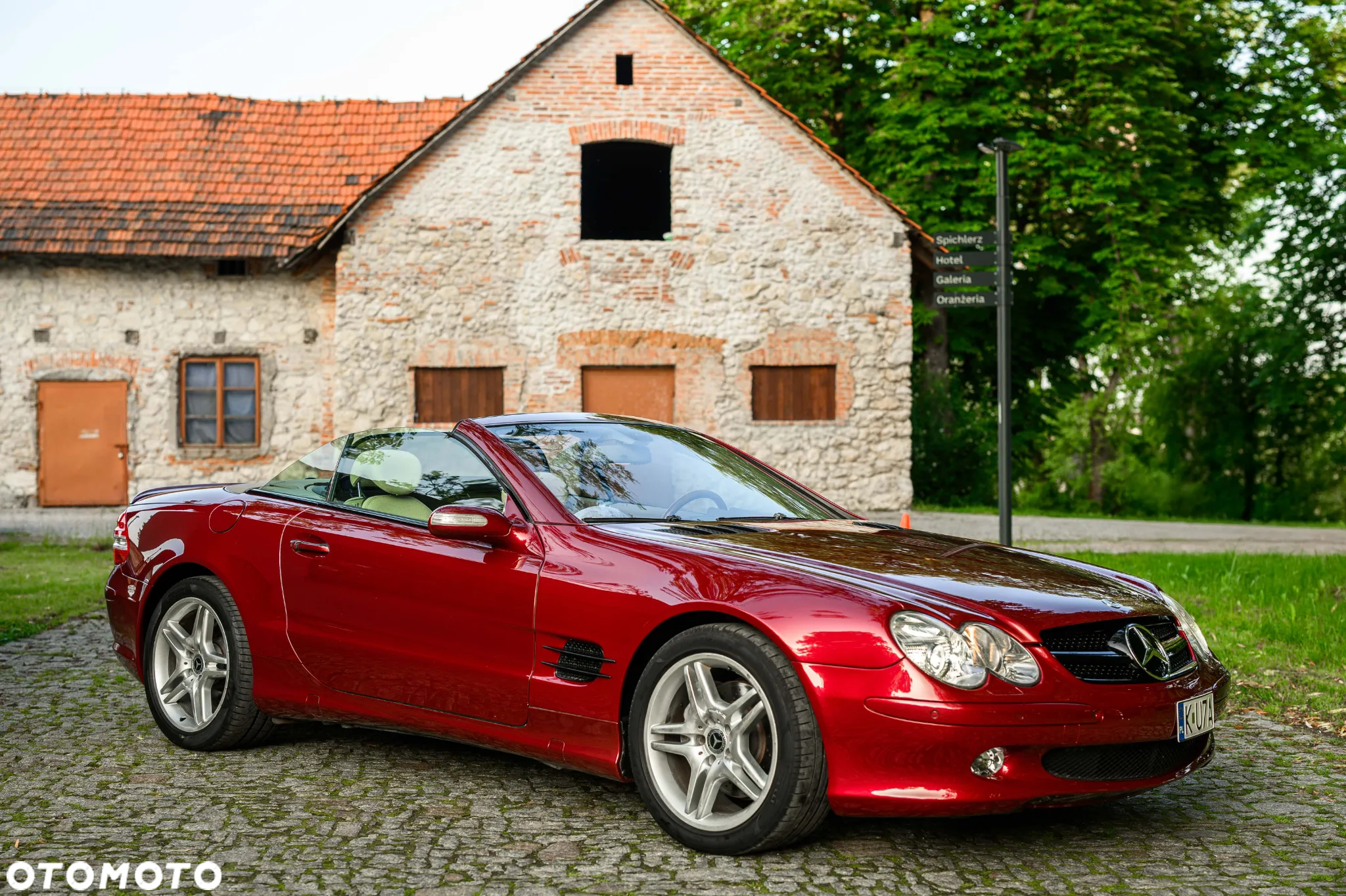 Mercedes-Benz SL 500 7G-TRONIC Night Edition - 11