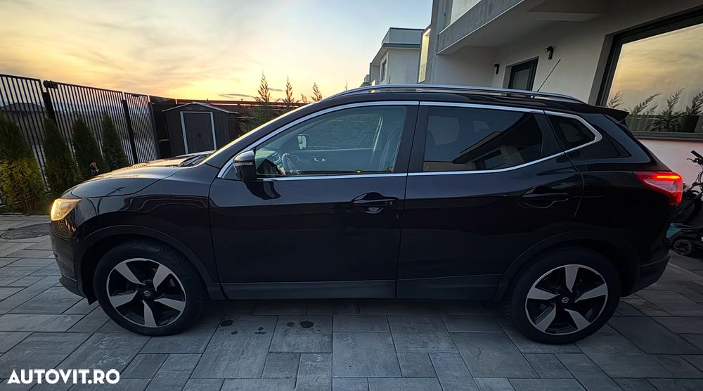 Nissan Qashqai 1.6 DCI Start/Stop X-TRONIC N-Connecta - 4