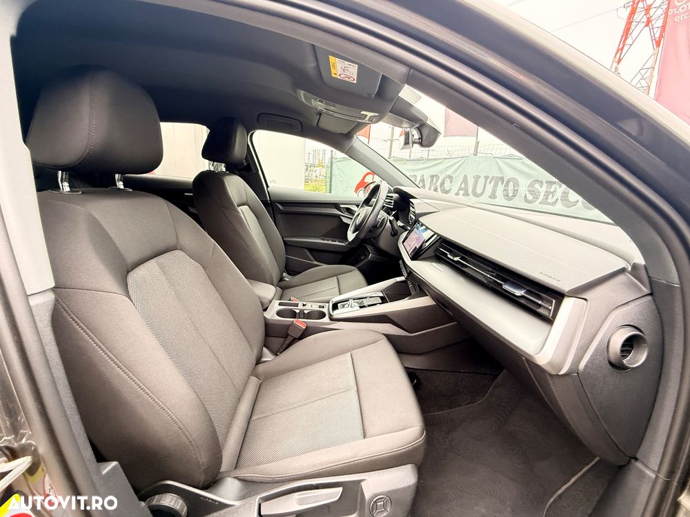 Audi A3 40 TFSIe Sportback S tronic S line - 6