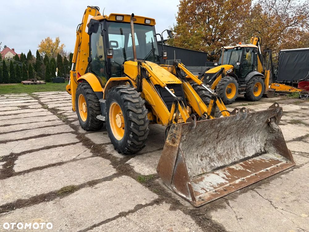 JCB 4CX - 3