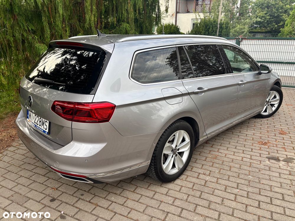 Volkswagen Passat 2.0 TDI EVO Elegance DSG - 7
