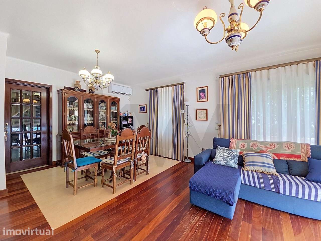 Moradia T4 com Piscina de Água Salgada, Jardim, Vista para a Lezíria e - Grande imagem: 3/58
