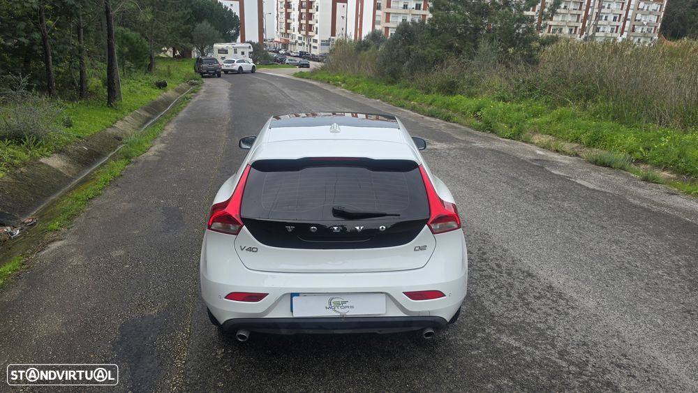 Volvo V40 2.0 D2 Kinetic Geartronic - 31