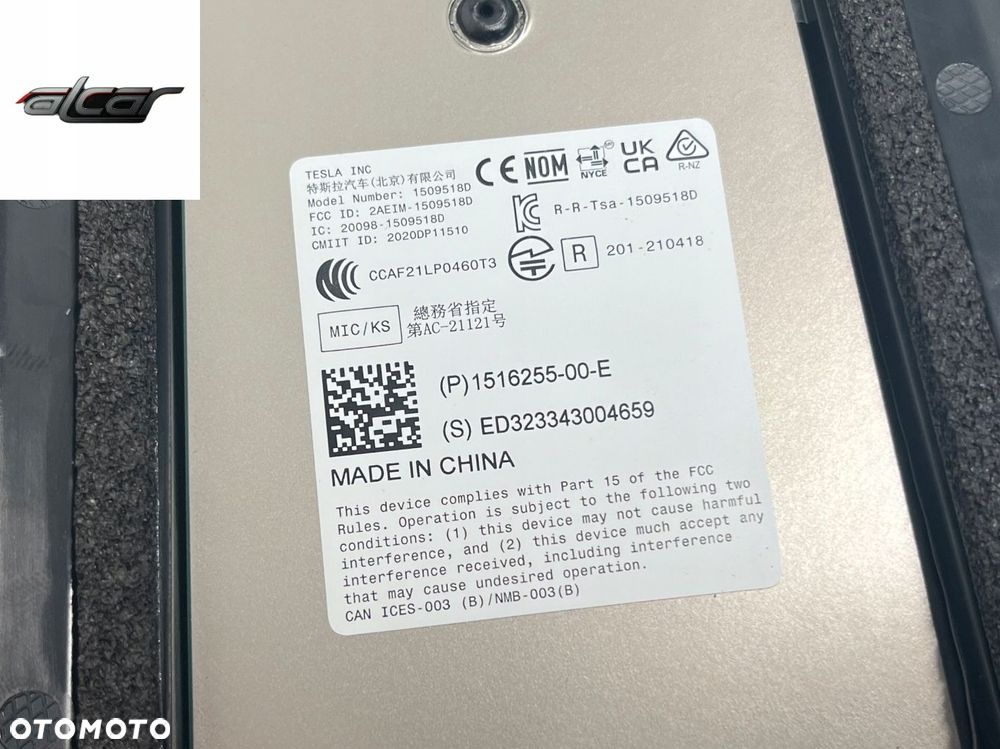 LISTWA DRZWI KAMERA PRAWA TESLA Y 1516255-00-E - 4