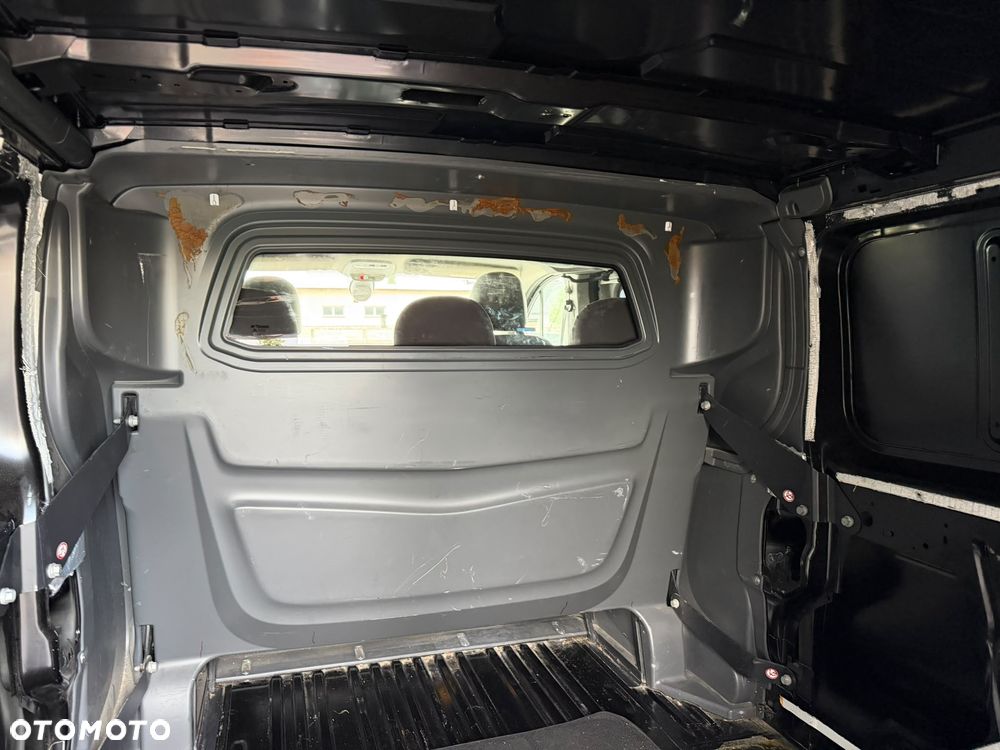 Renault Trafic - 13