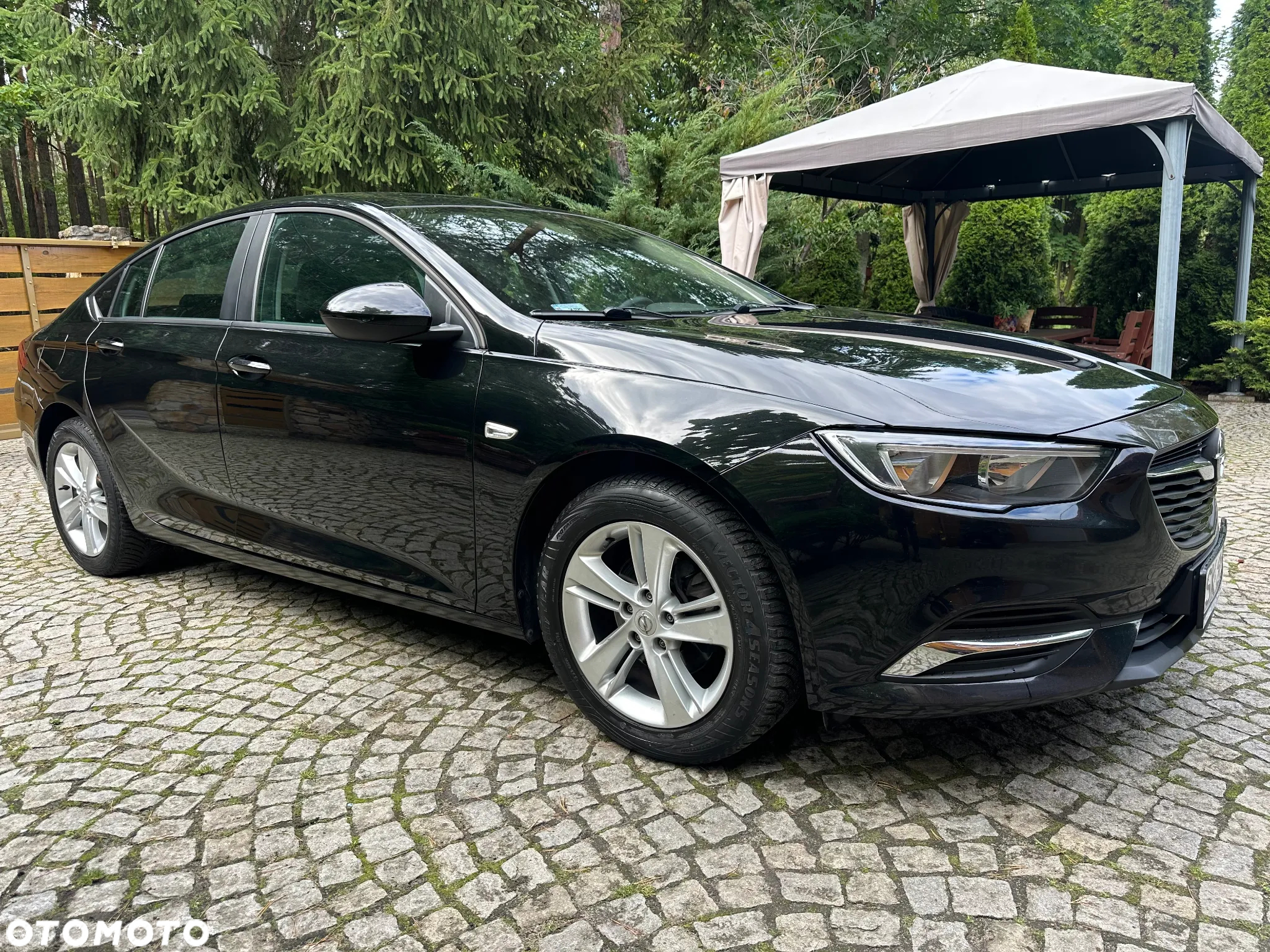 Opel Insignia 1.5 T Enjoy S&S - 9
